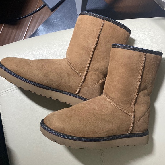 UGG Shoes - 🌈RAINBOW TRIM UGGS